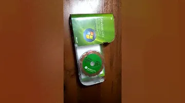 Обзор диска Windows Vista. (видео перевернулось случайно)